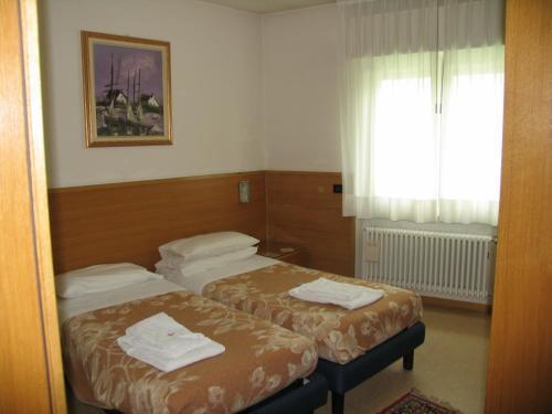 Hotel Oasi Trento Exterior photo