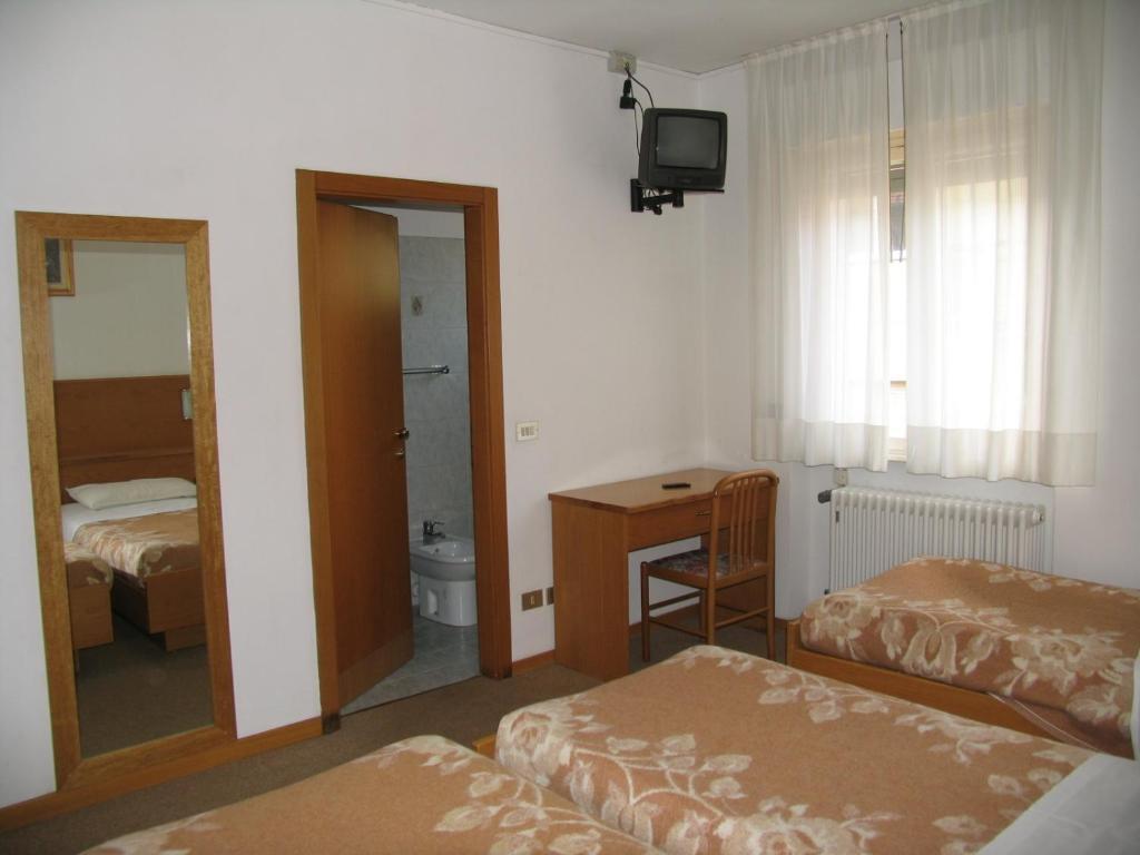 Hotel Oasi Trento Room photo